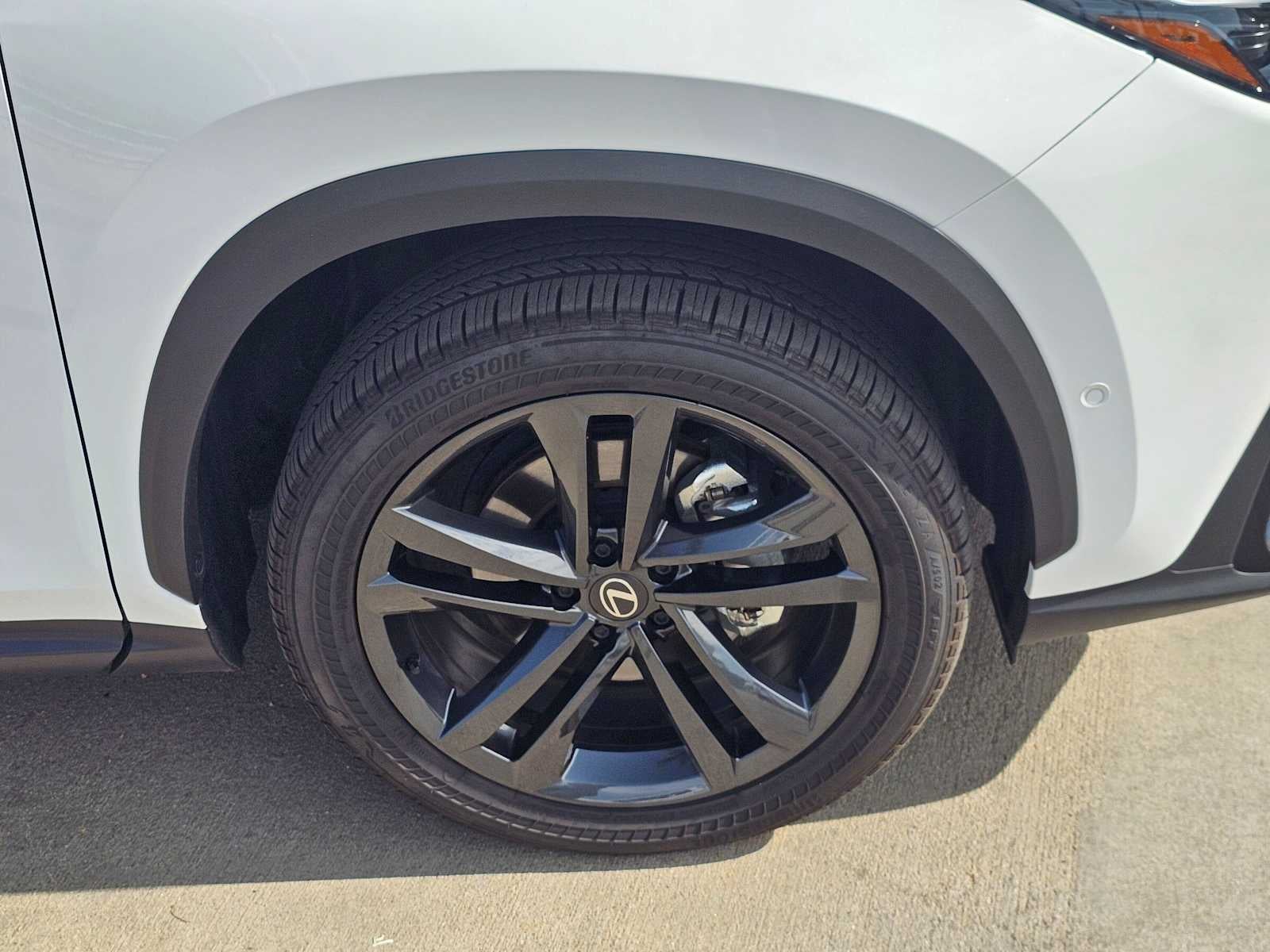 2026 Lexus NX 450h+ Luxury