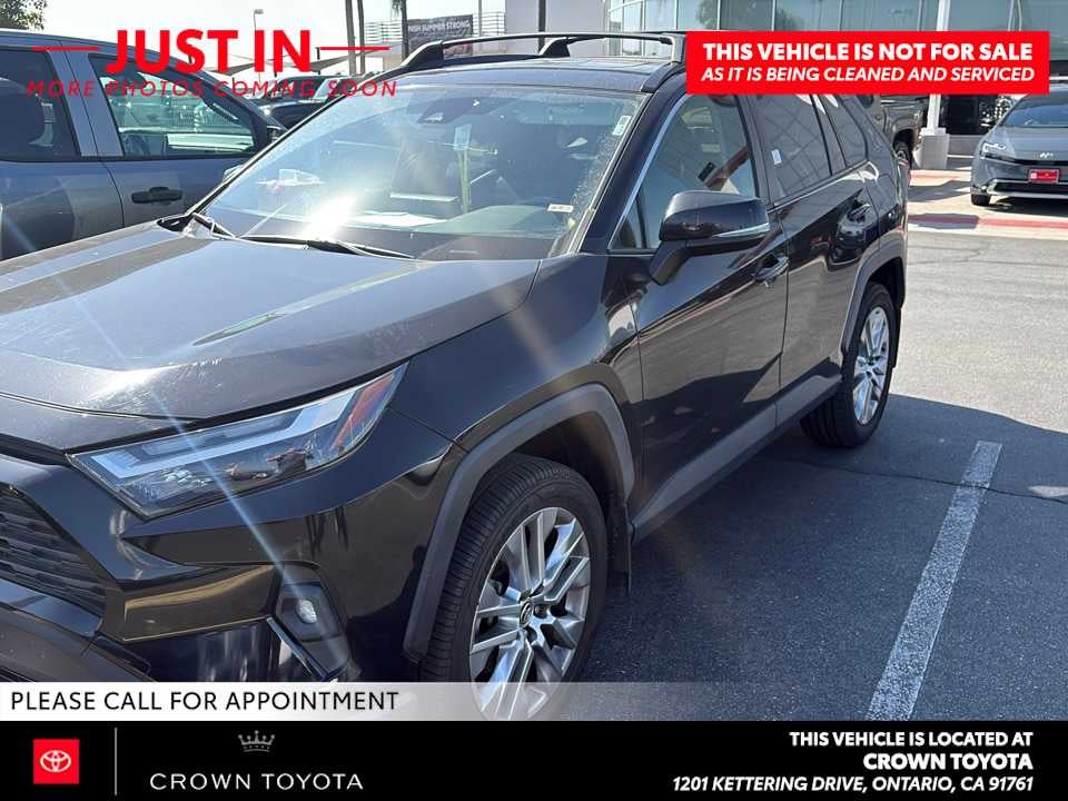 2023 Toyota RAV4 XLE Premium