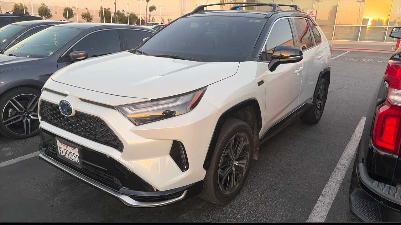 2024 Toyota RAV4 Prime XSE