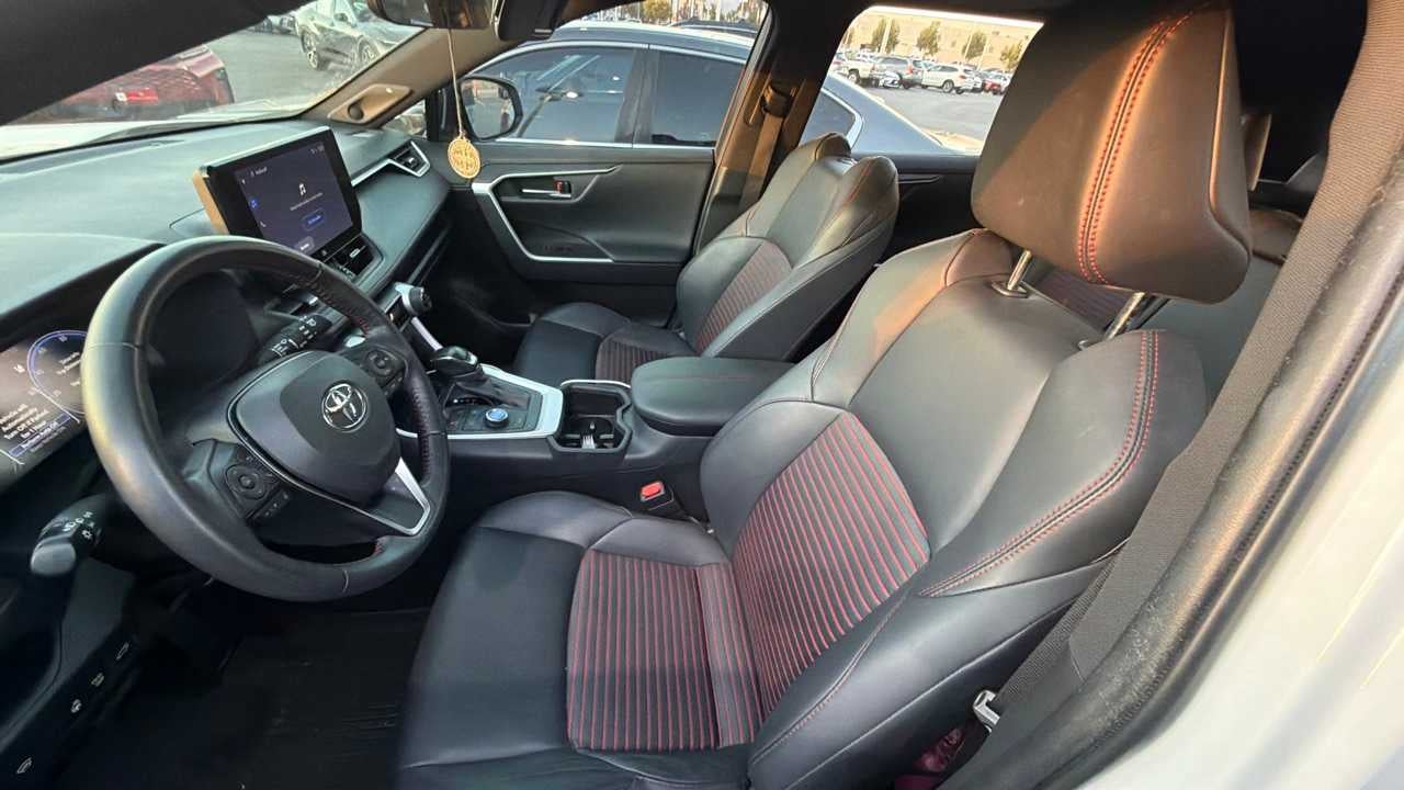 2024 Toyota RAV4 Prime XSE