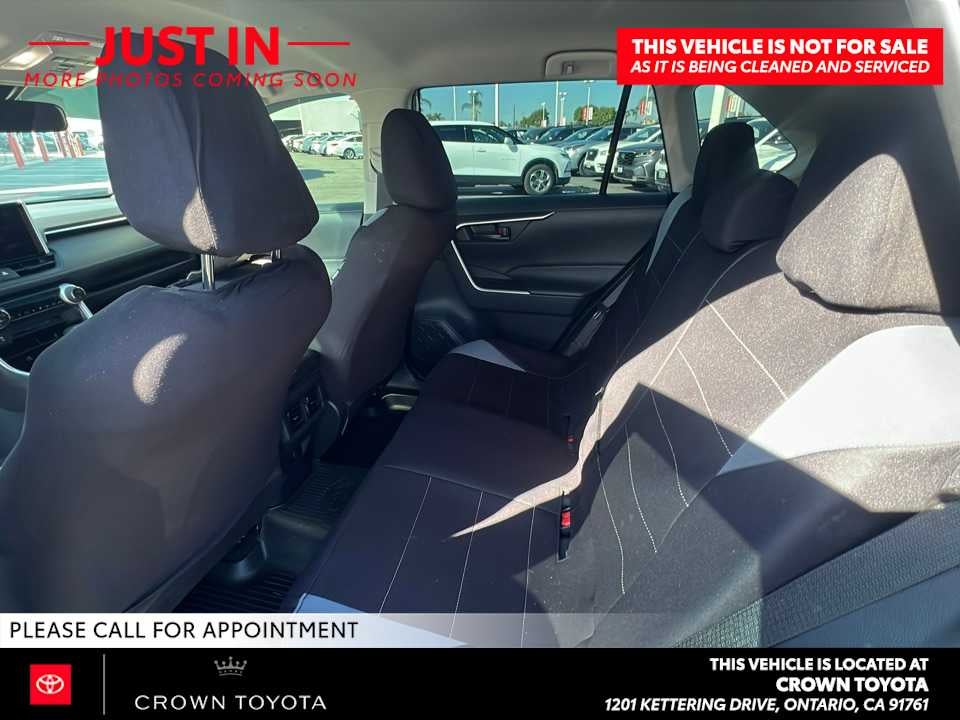 2025 Toyota RAV4 Hybrid LE