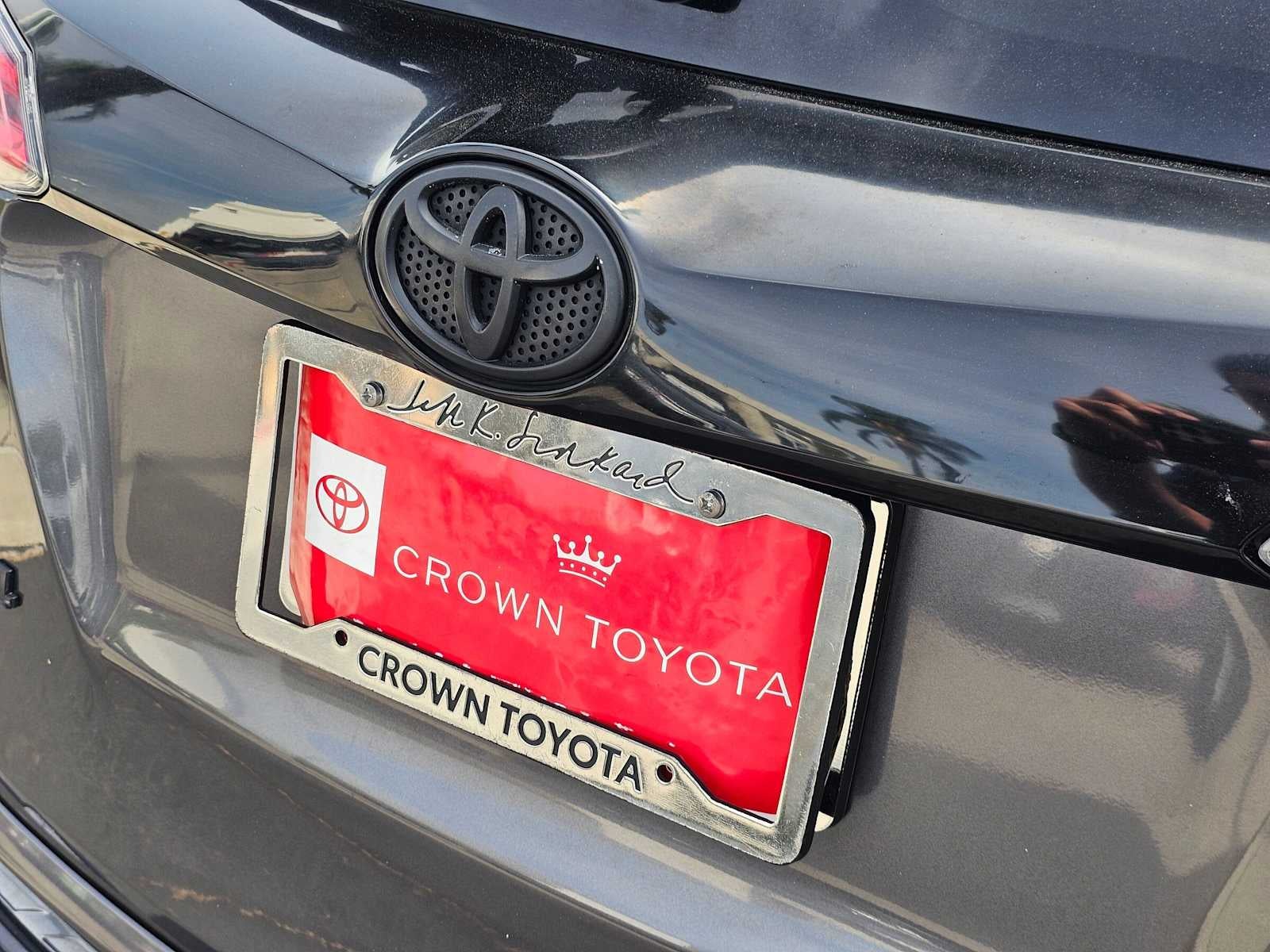 2017 Toyota RAV4 SE