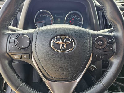 2017 Toyota RAV4 SE