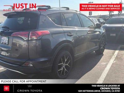 2017 Toyota RAV4 SE