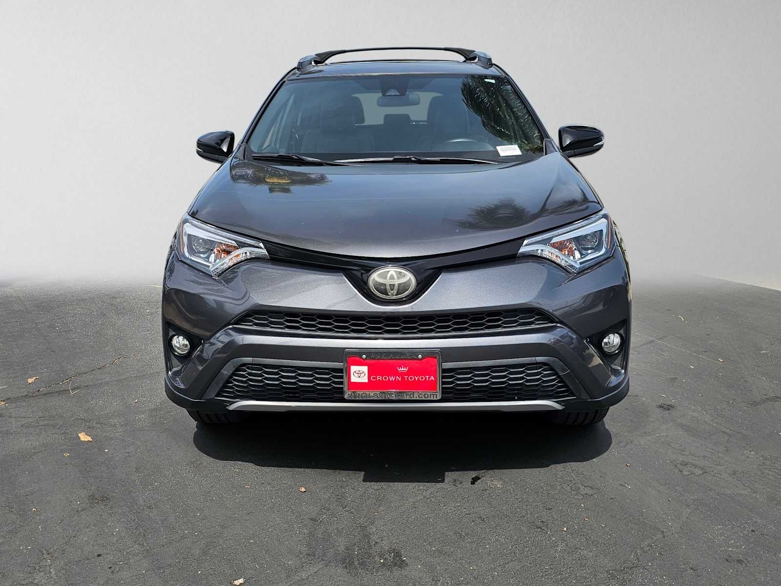 2017 Toyota RAV4 SE