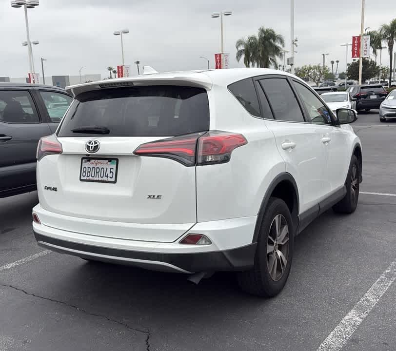 2018 Toyota RAV4 XLE