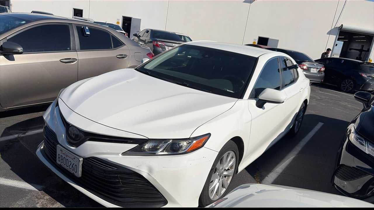 2018 Toyota Camry LE