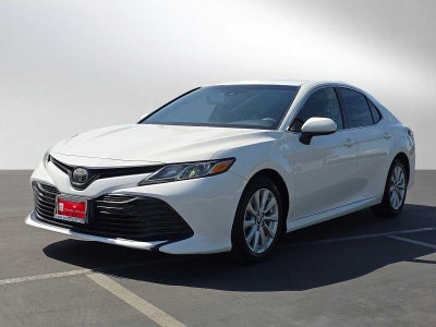 2018 Toyota Camry LE