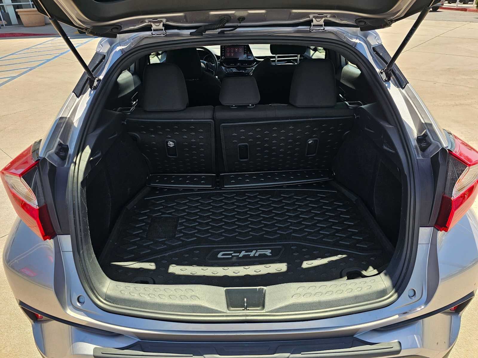 2019 Toyota C-HR LE