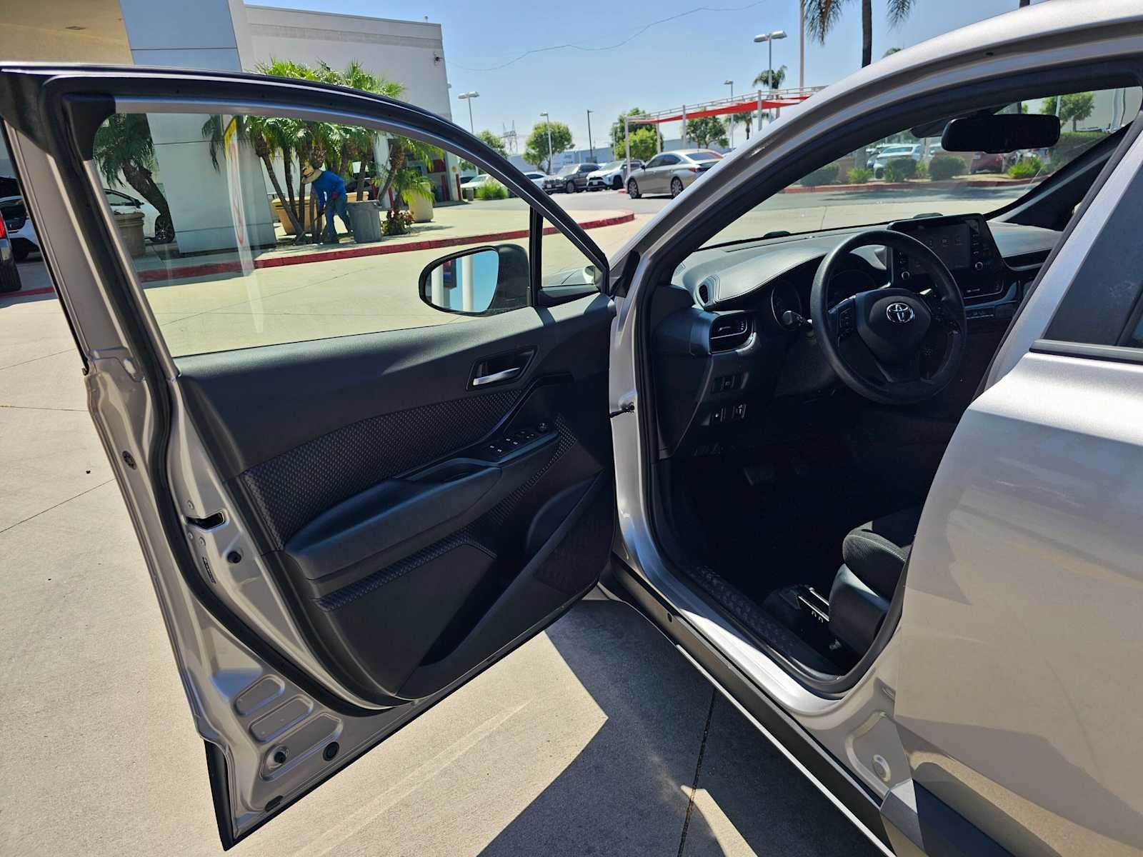 2019 Toyota C-HR LE