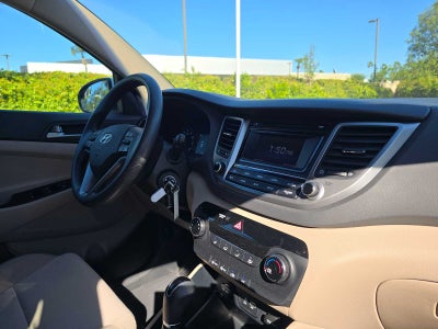 2018 Hyundai Tucson SE