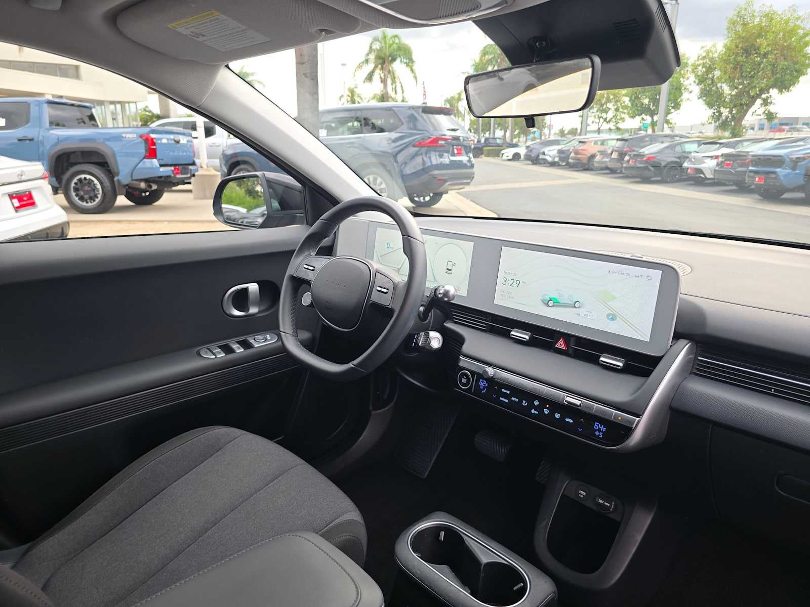 2024 Hyundai IONIQ 5 SE Standard Range