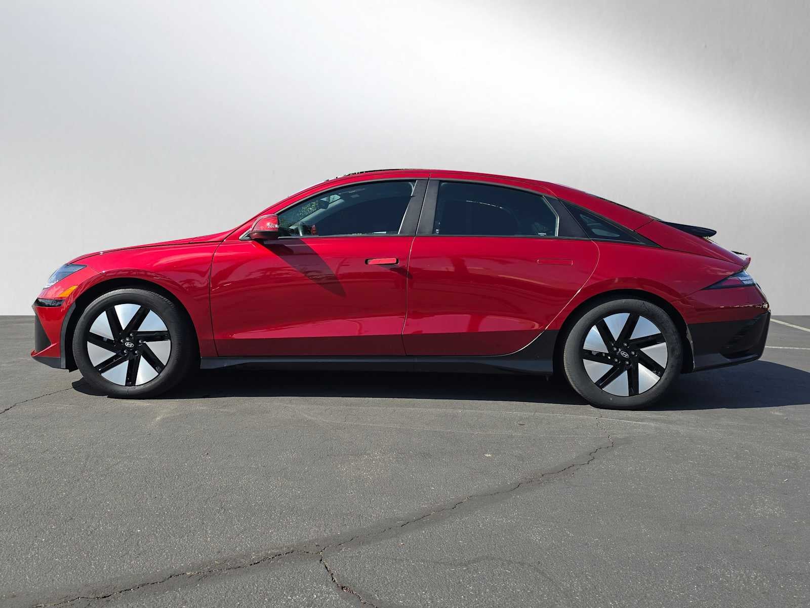 2024 Hyundai IONIQ 6 SE