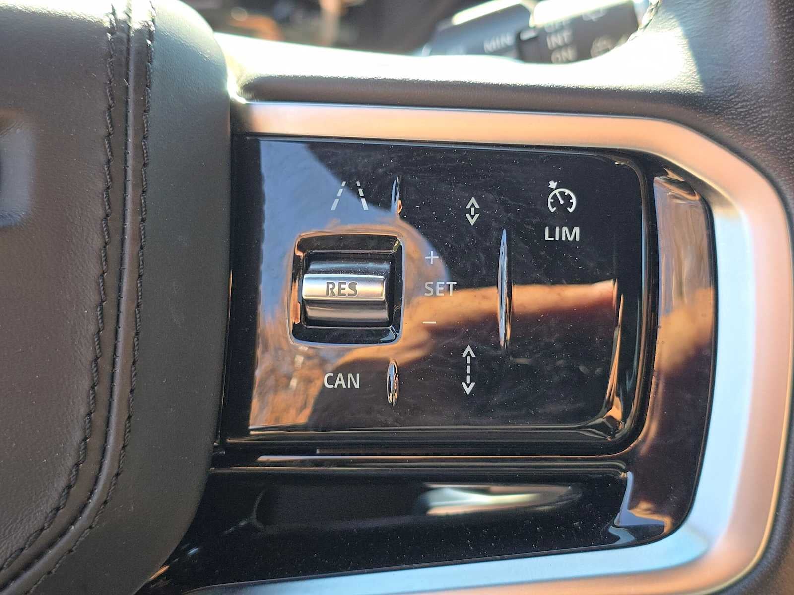 2023 Land Rover Range Rover Velar R-Dynamic S