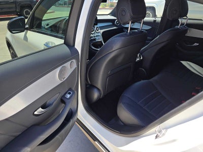2021 Mercedes-Benz GLC 300 GLC 300