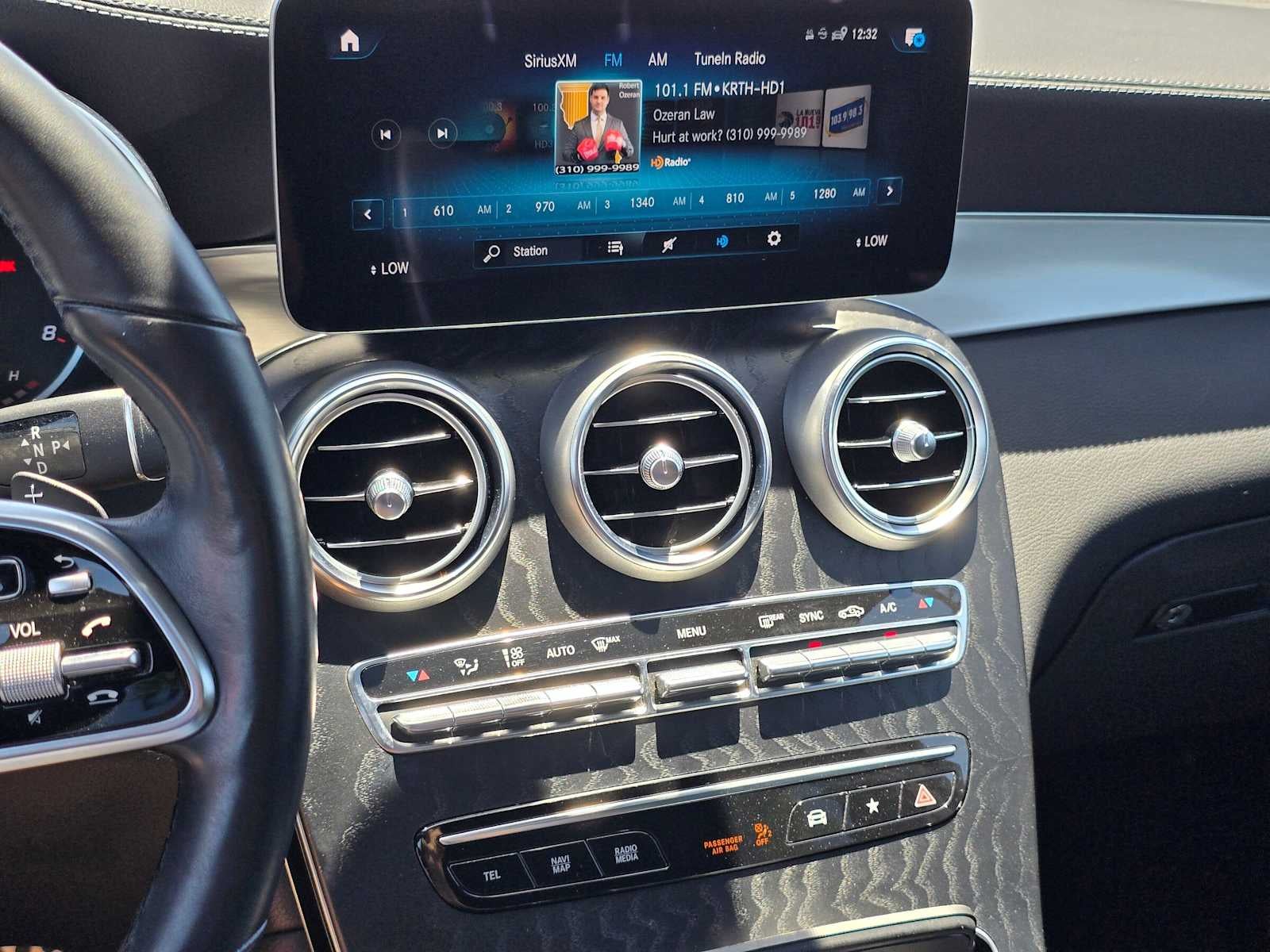 2021 Mercedes-Benz GLC 300 GLC 300