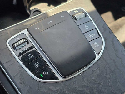 2021 Mercedes-Benz GLC 300 GLC 300