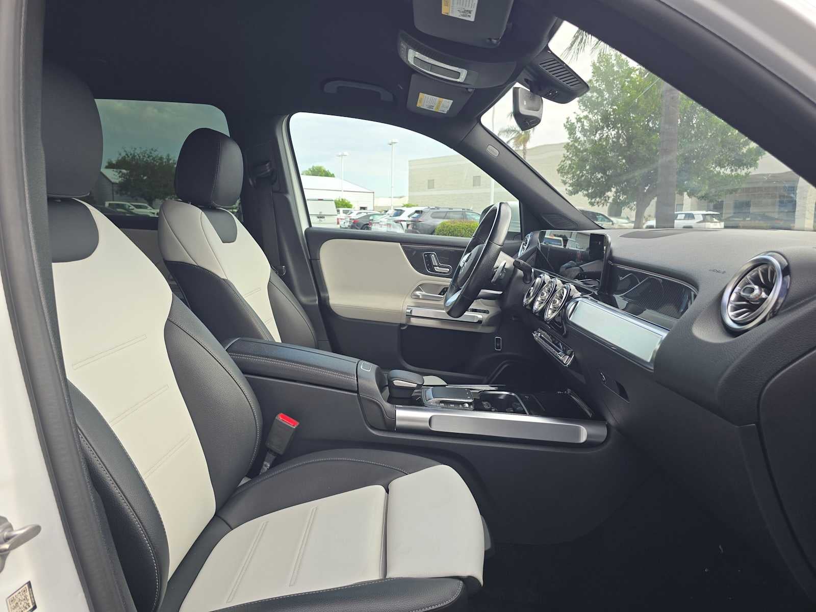 2021 Mercedes-Benz GLB 250 GLB 250