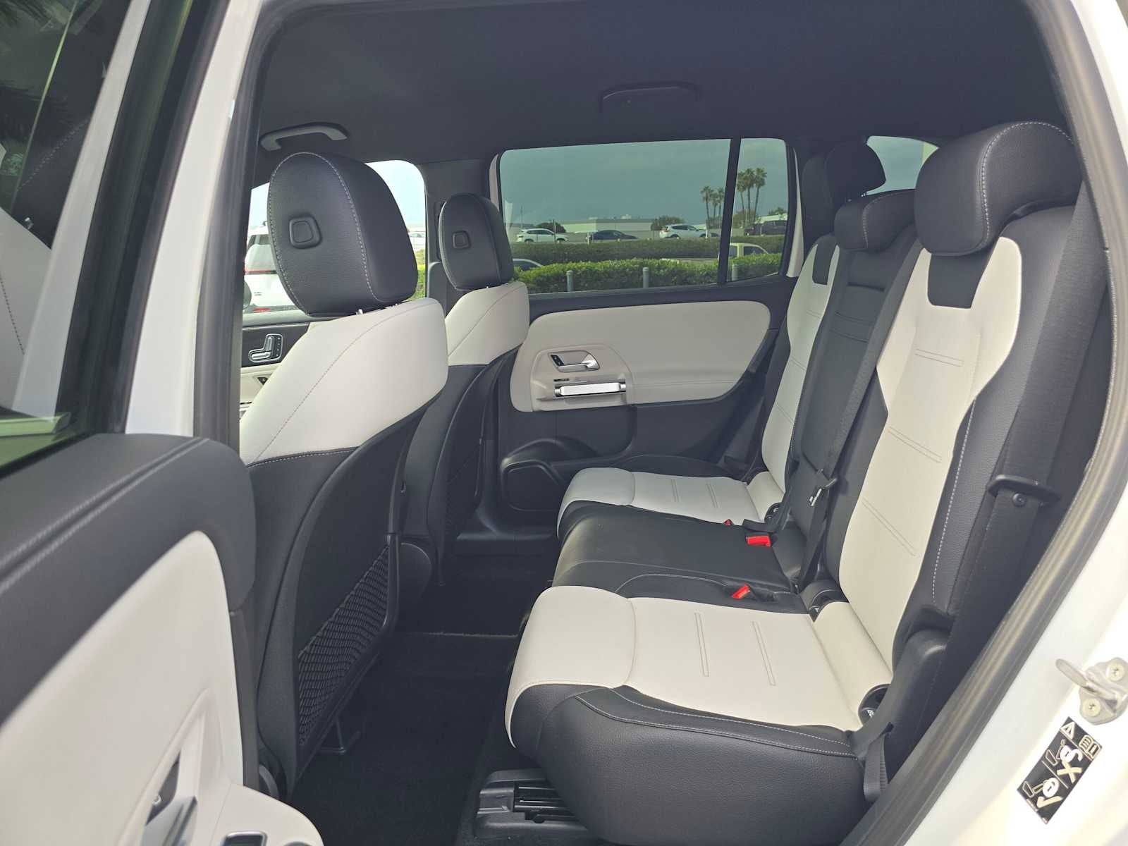2021 Mercedes-Benz GLB 250 GLB 250