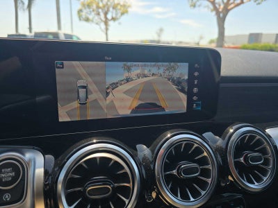 2022 Mercedes-Benz GLB 250 GLB 250