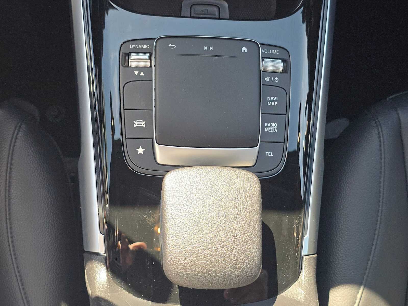 2022 Mercedes-Benz GLB 250 GLB 250