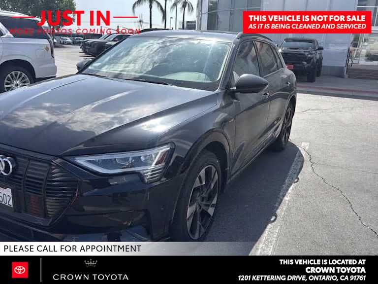 2021 Audi e-tron Premium