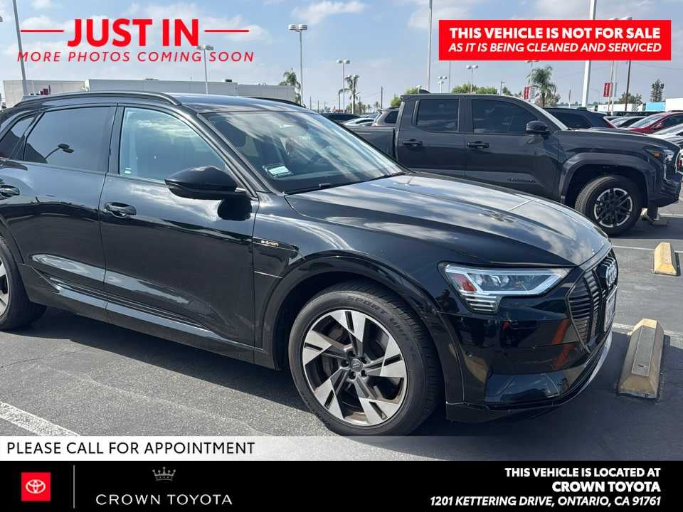 2021 Audi e-tron Premium