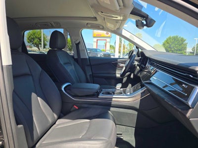 2023 Audi Q7 Premium Plus