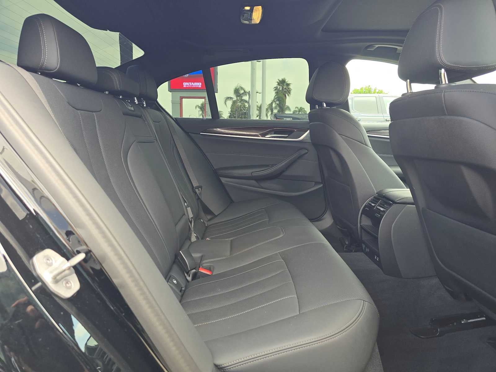 2023 BMW 530e 530e