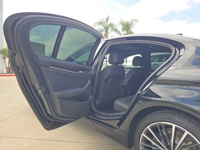 2023 BMW 530e 530e