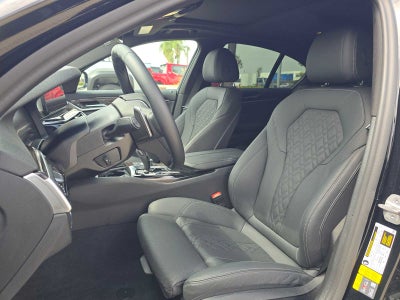 2023 BMW 530e 530e