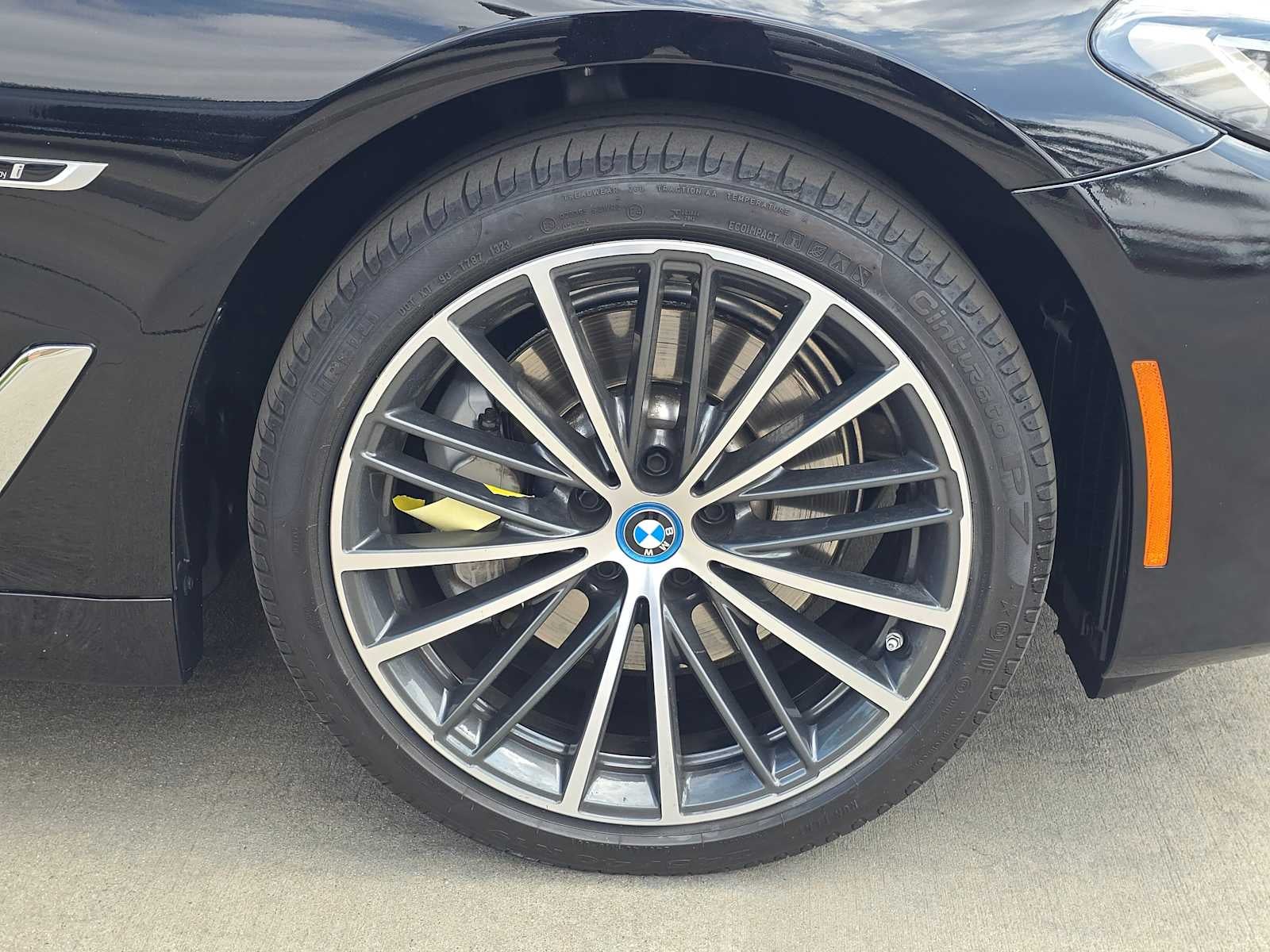 2023 BMW 530e 530e