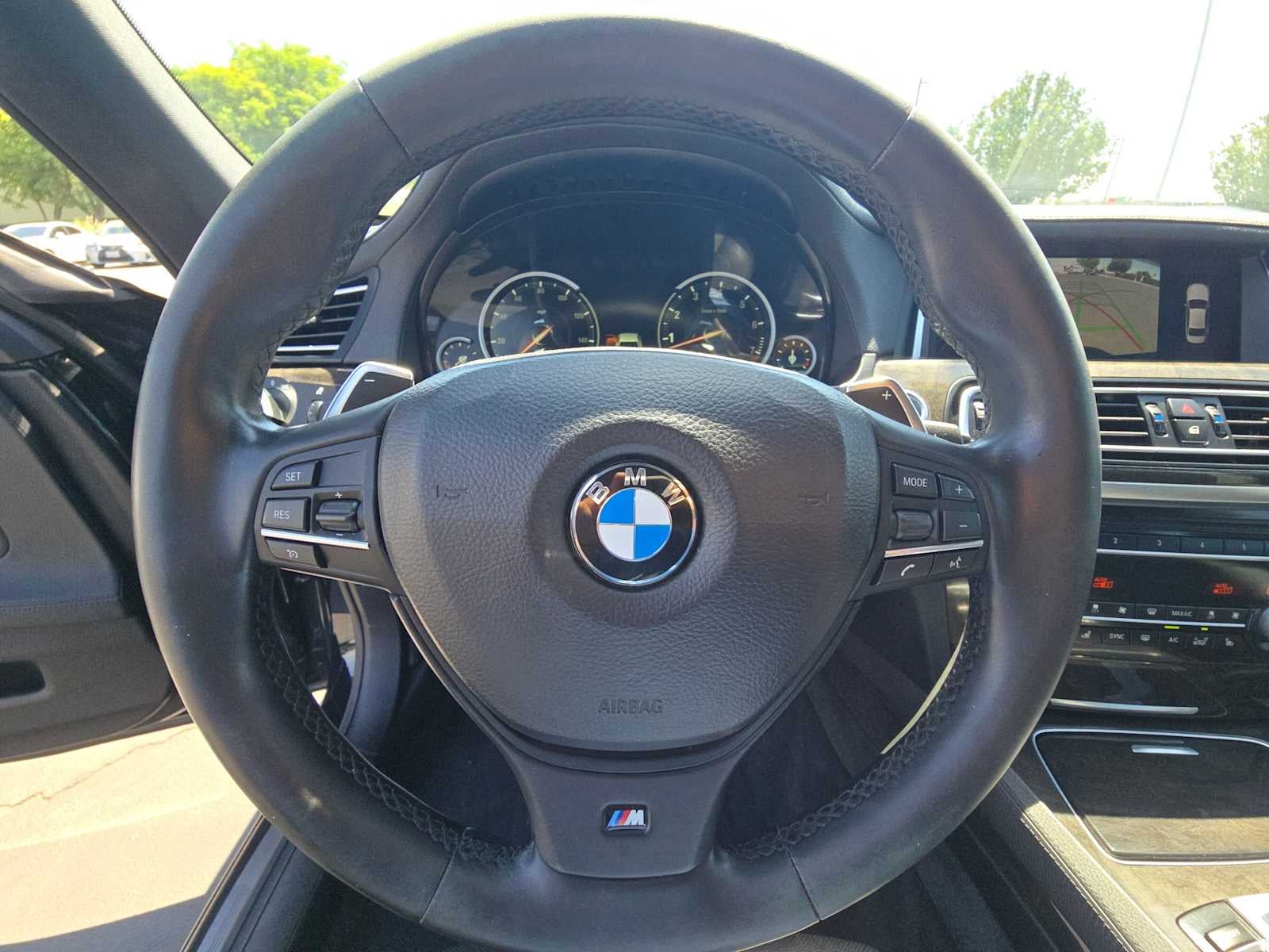 2015 BMW 740i 740i