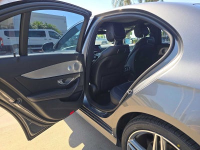 2018 Mercedes-Benz E 300 E 300