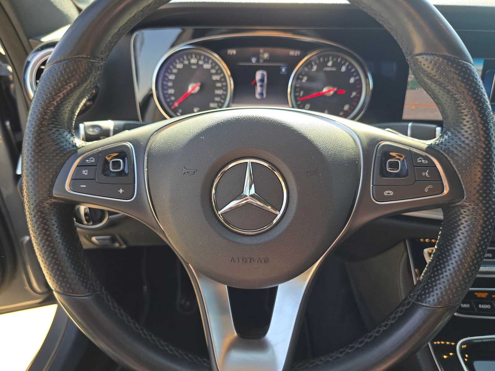 2018 Mercedes-Benz E 300 E 300