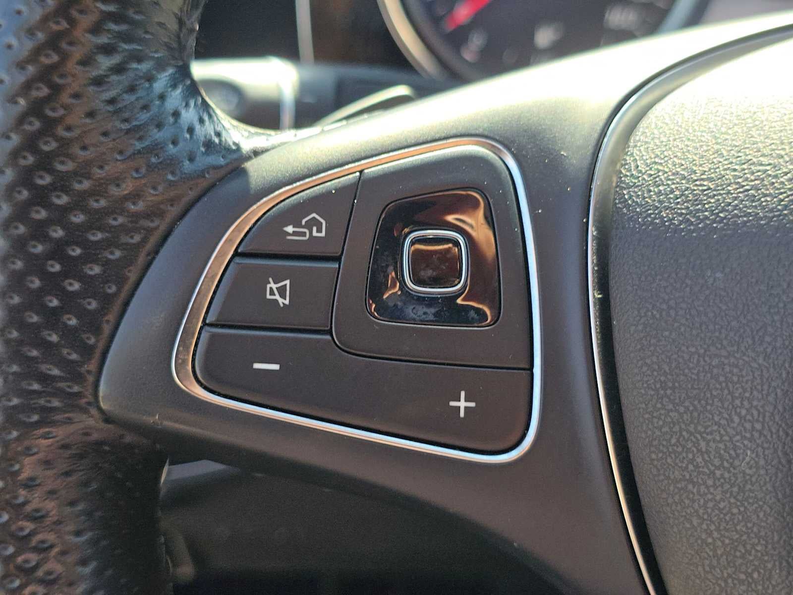 2018 Mercedes-Benz E 300 E 300