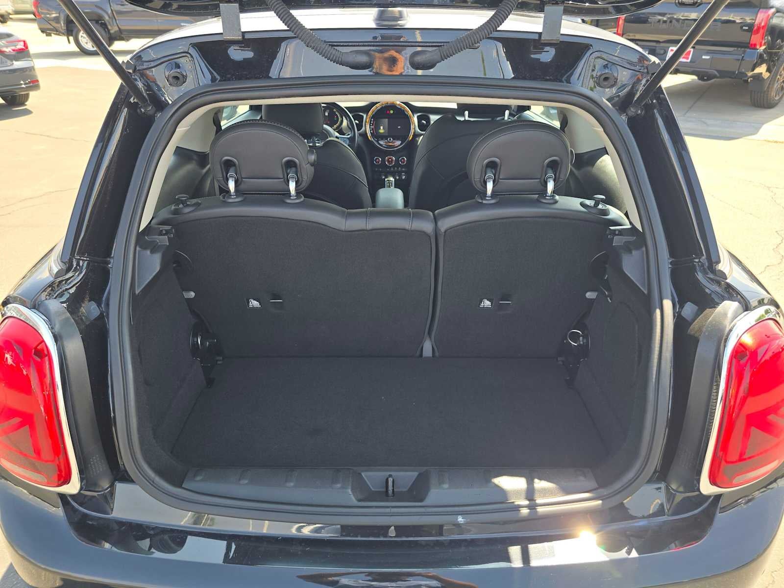 2024 MINI Hardtop 2 Door Cooper SE