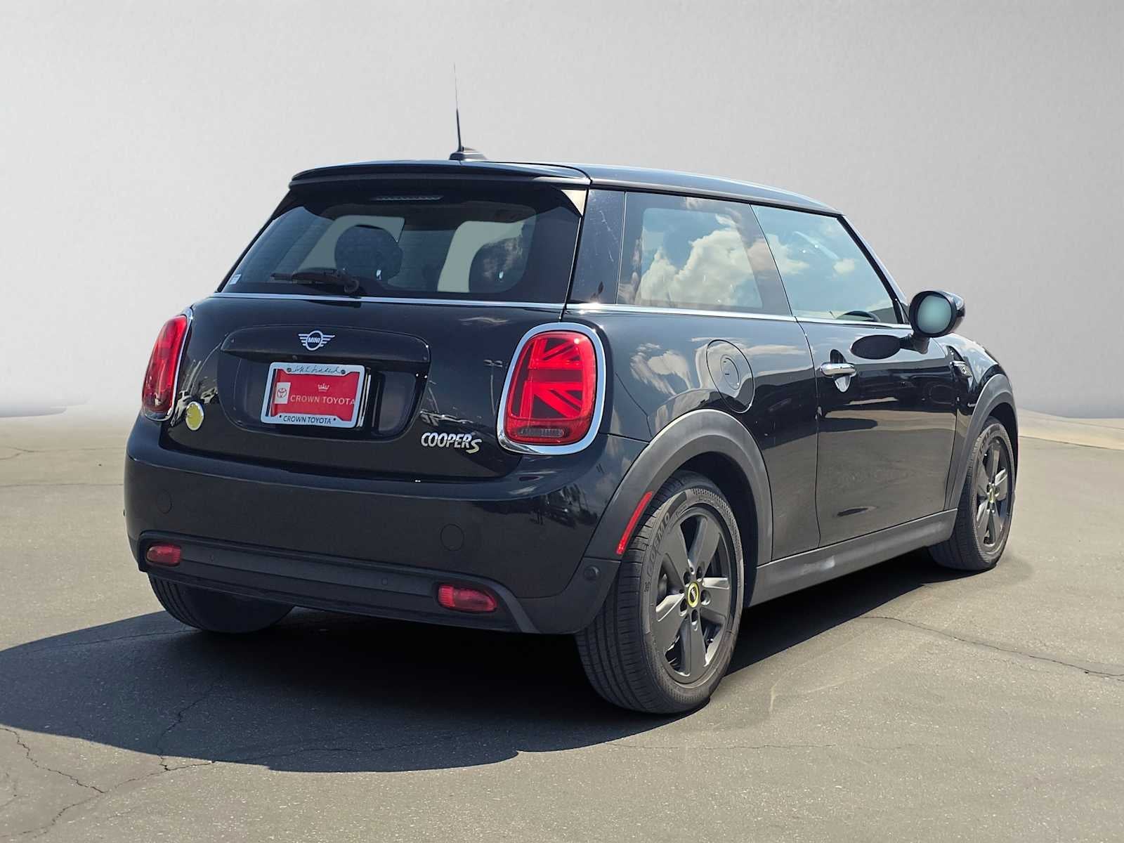 2024 MINI Hardtop 2 Door Cooper SE