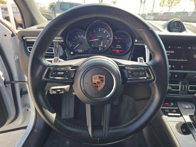 2024 Porsche Macan Base