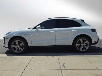 2024 Porsche Macan Base