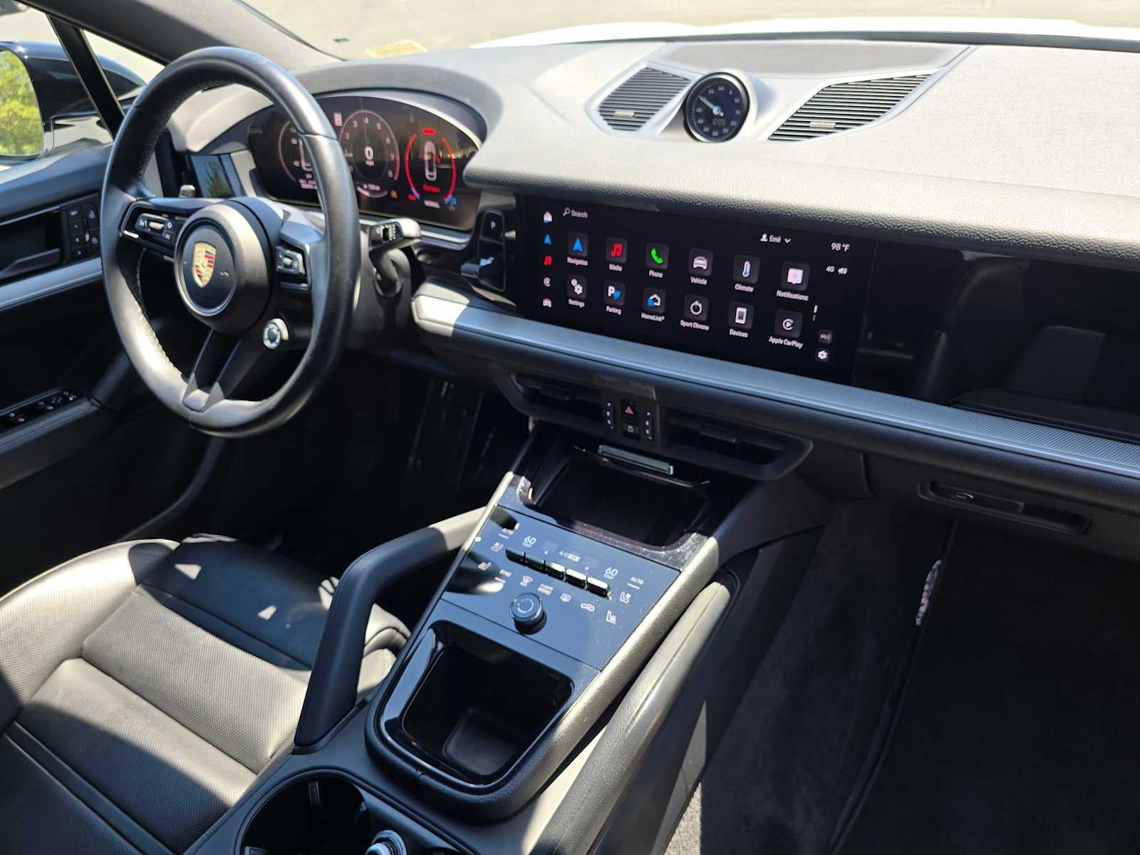 2024 Porsche Cayenne S