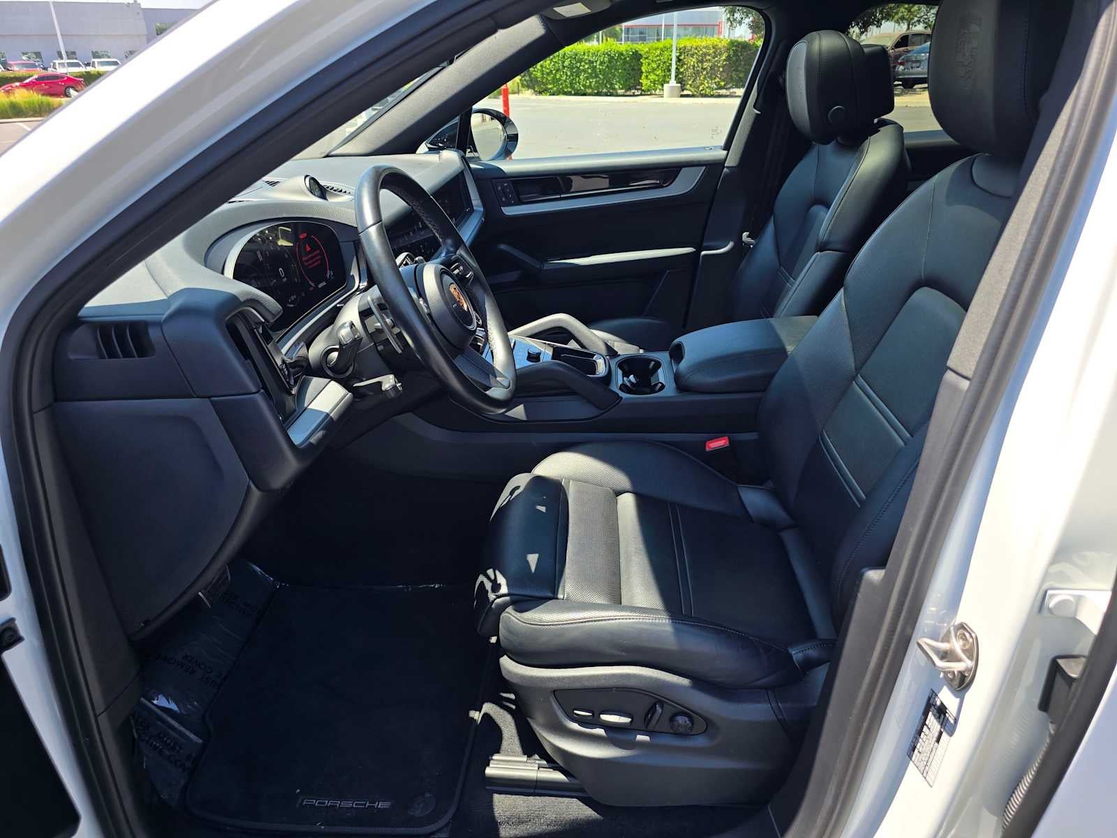2024 Porsche Cayenne S
