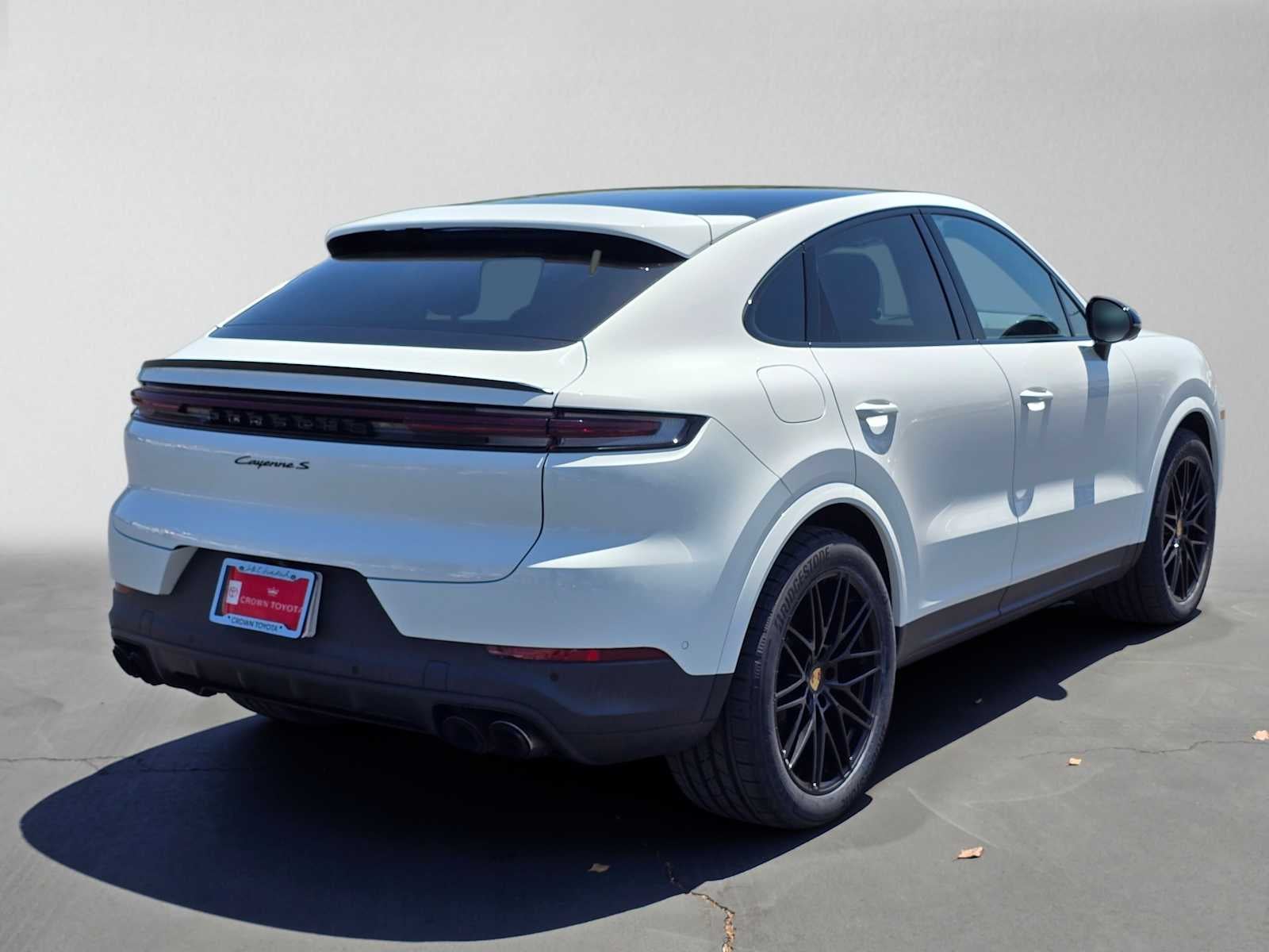 2024 Porsche Cayenne S