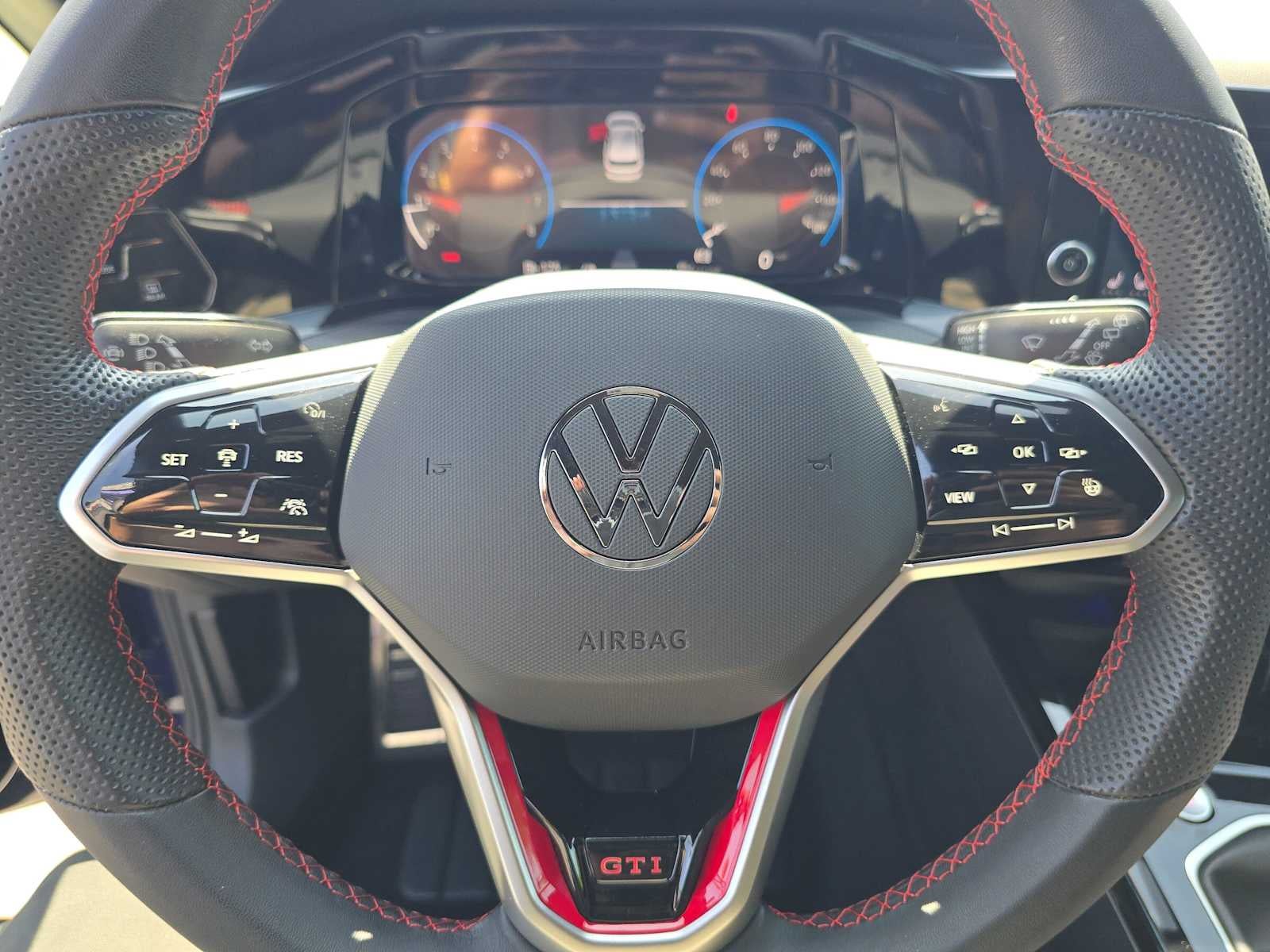 2024 Volkswagen Golf GTI 380 S