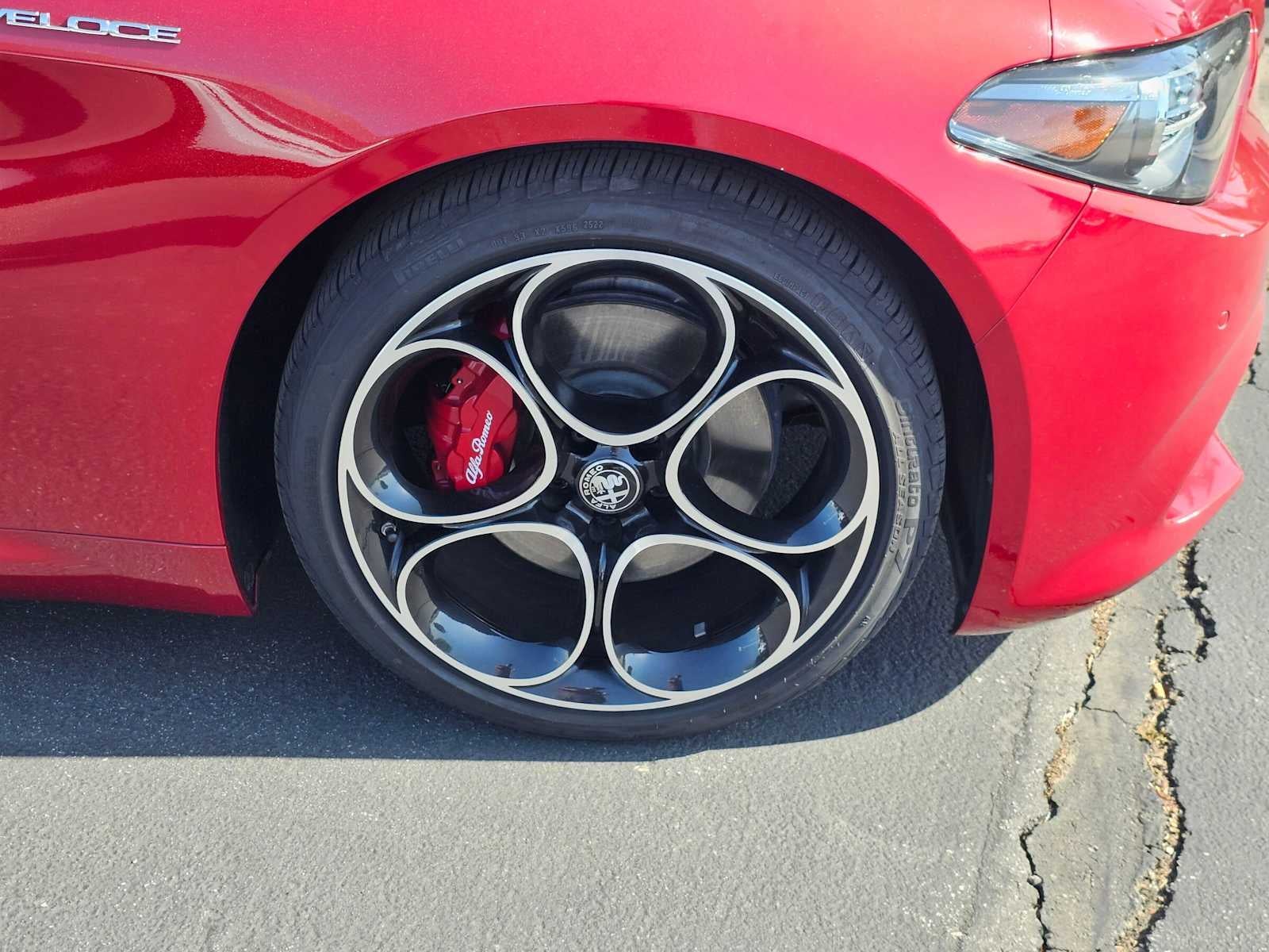 2023 Alfa Romeo Giulia Veloce