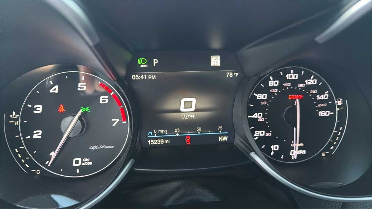 2022 Alfa Romeo Giulia Ti