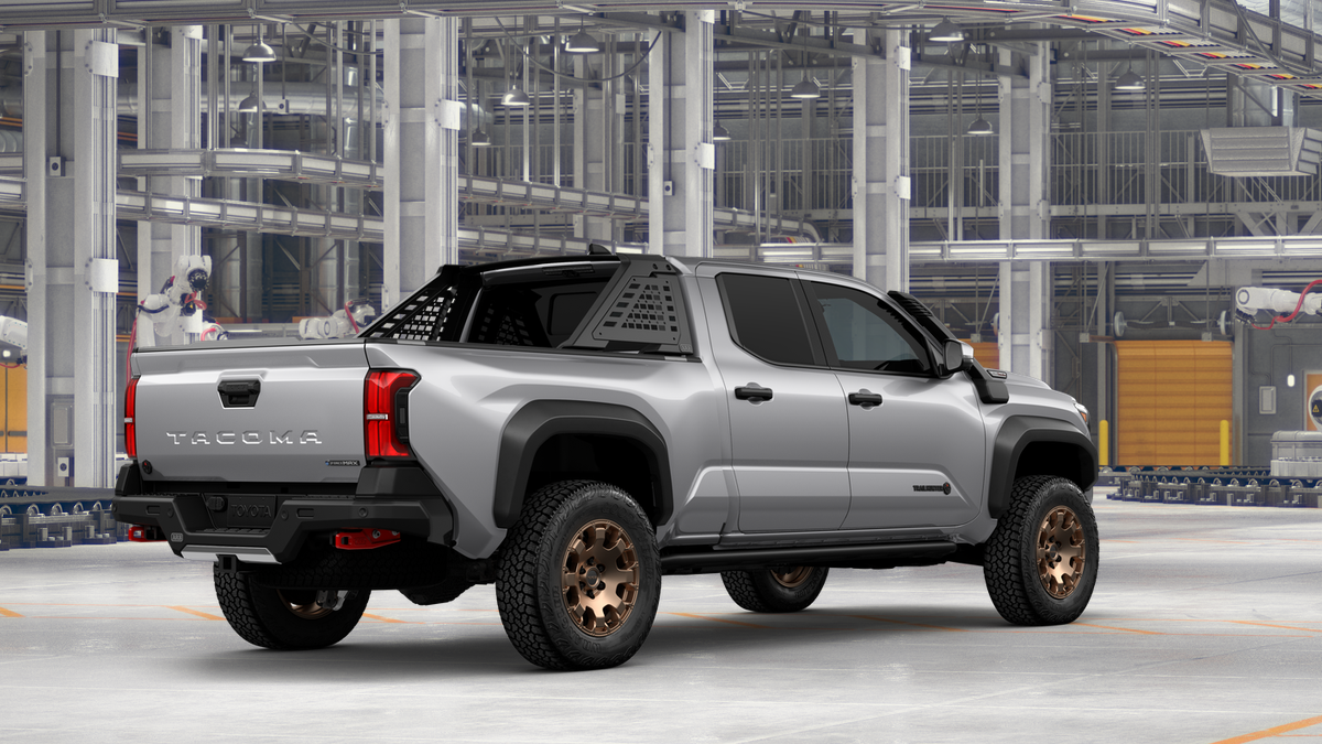 2026 Toyota Tacoma i-FORCE MAX Tacoma Trailhunter