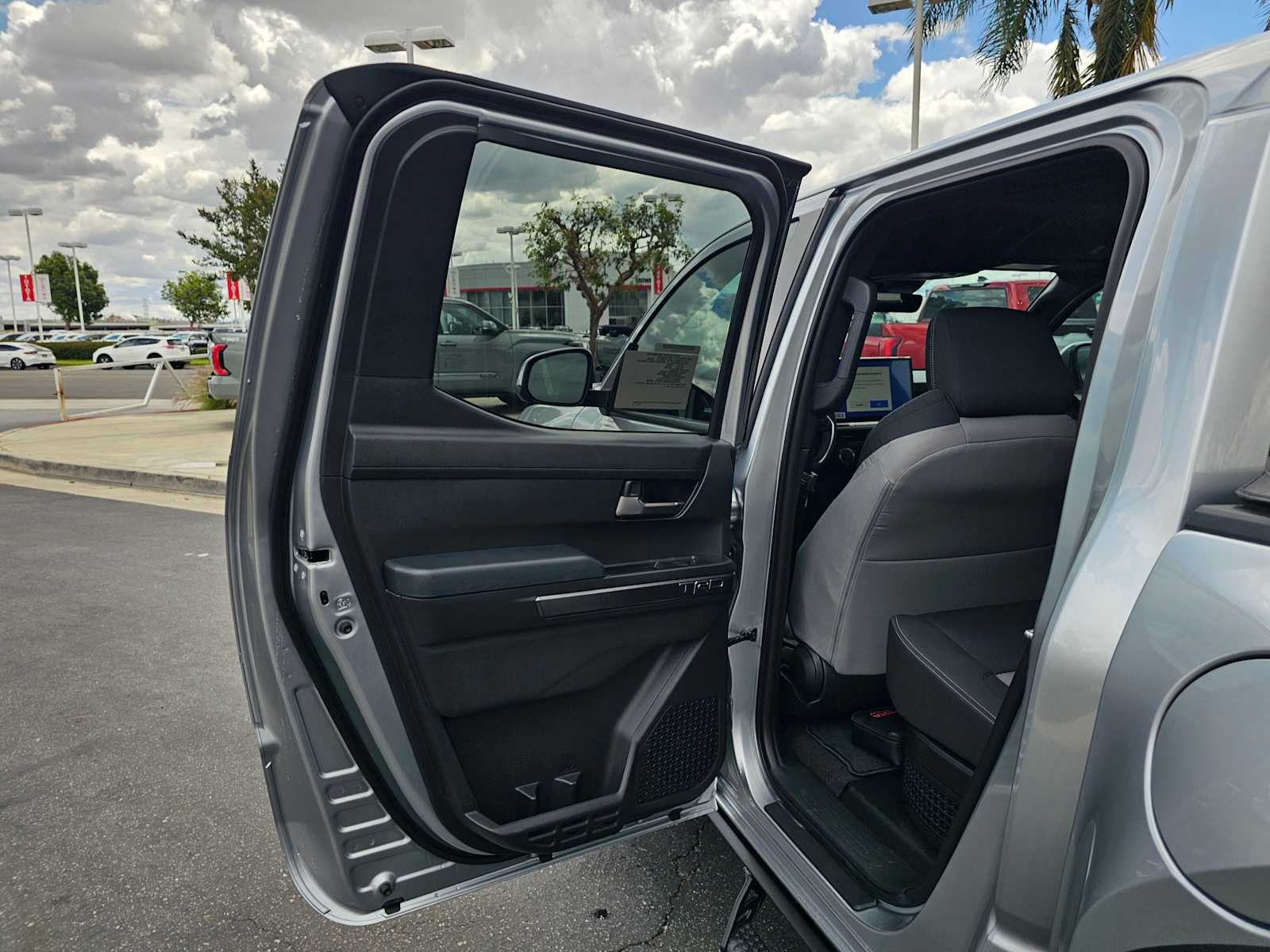2026 Toyota Tacoma TRD Off Road Hybrid