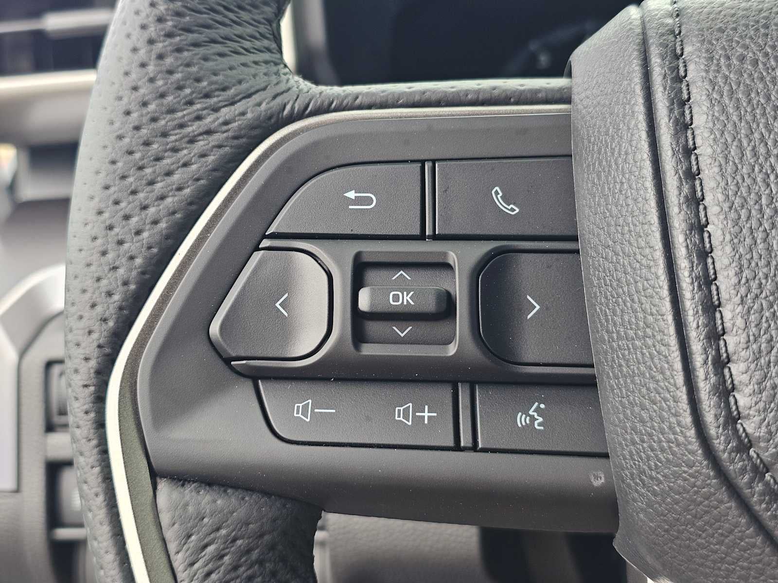 2026 Toyota Tacoma TRD Off Road Hybrid