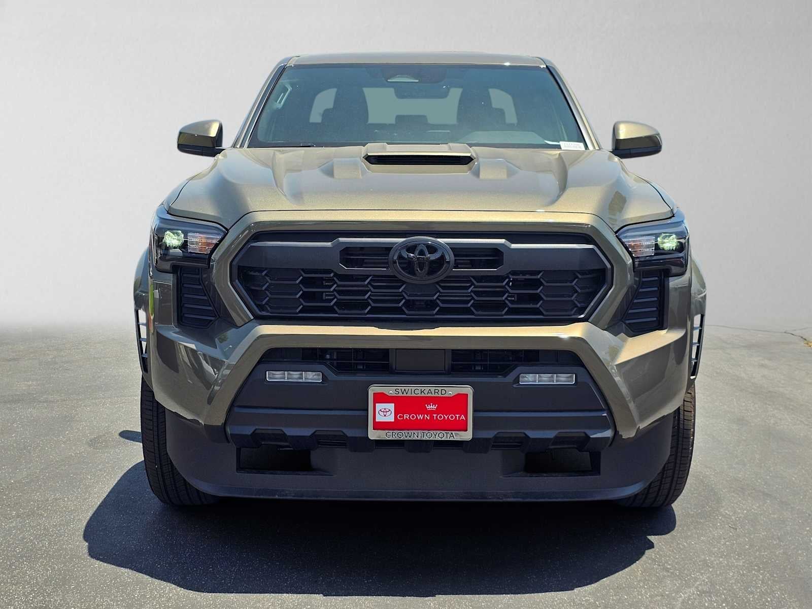 2026 Toyota Tacoma TRD Sport Hybrid